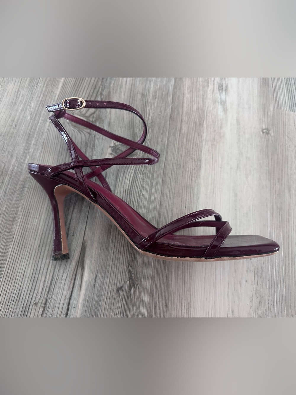 Wet Kiss Burgundy Patent Strappy Heels Square Toe Sandals Size 9